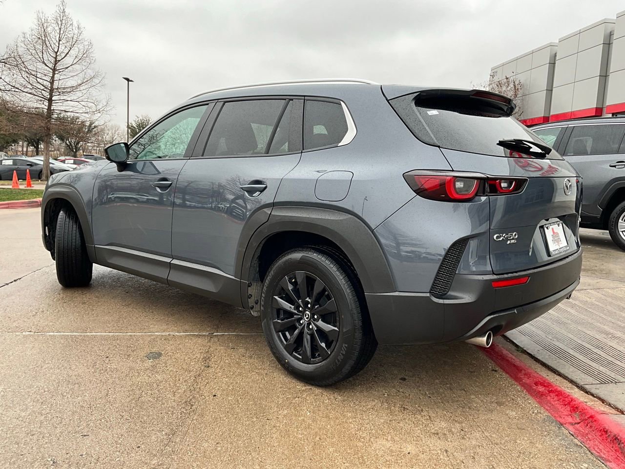 Used 2025 MAZDA CX-50 AWD 2.5 S w/ Select Package image 8