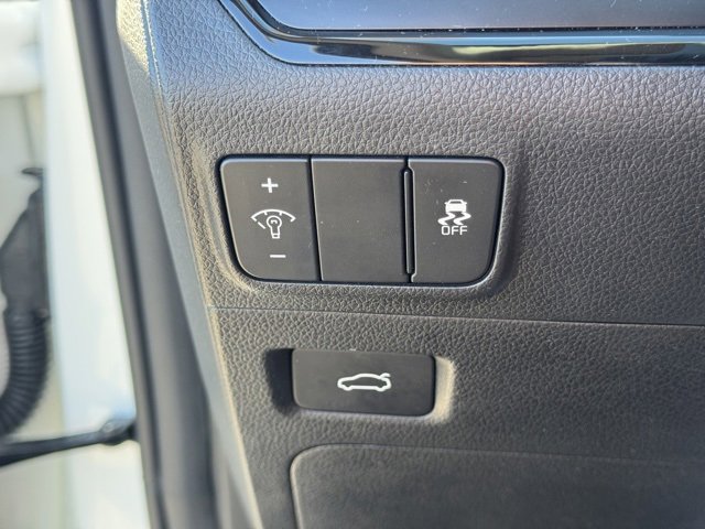 Used 2025 Kia K5 LXS image 24