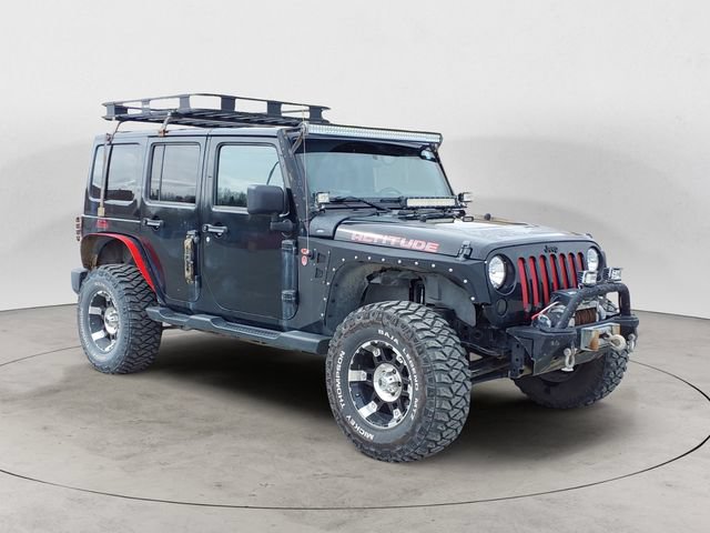 Used 2012 Jeep Wrangler Unlimited Sahara AWD/4WD image 7