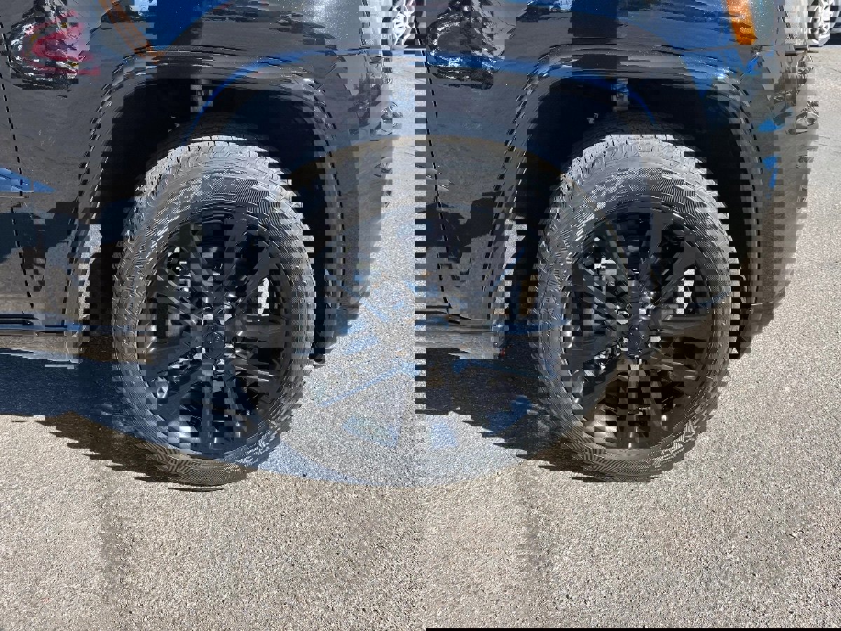 Used 2018 Jeep Grand Cherokee Altitude image 44