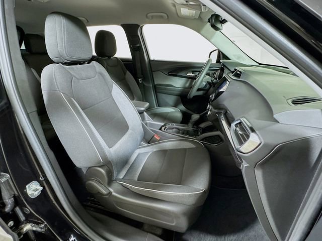 Used 2023 Chevrolet TrailBlazer LT w/ Convenience Package image 25