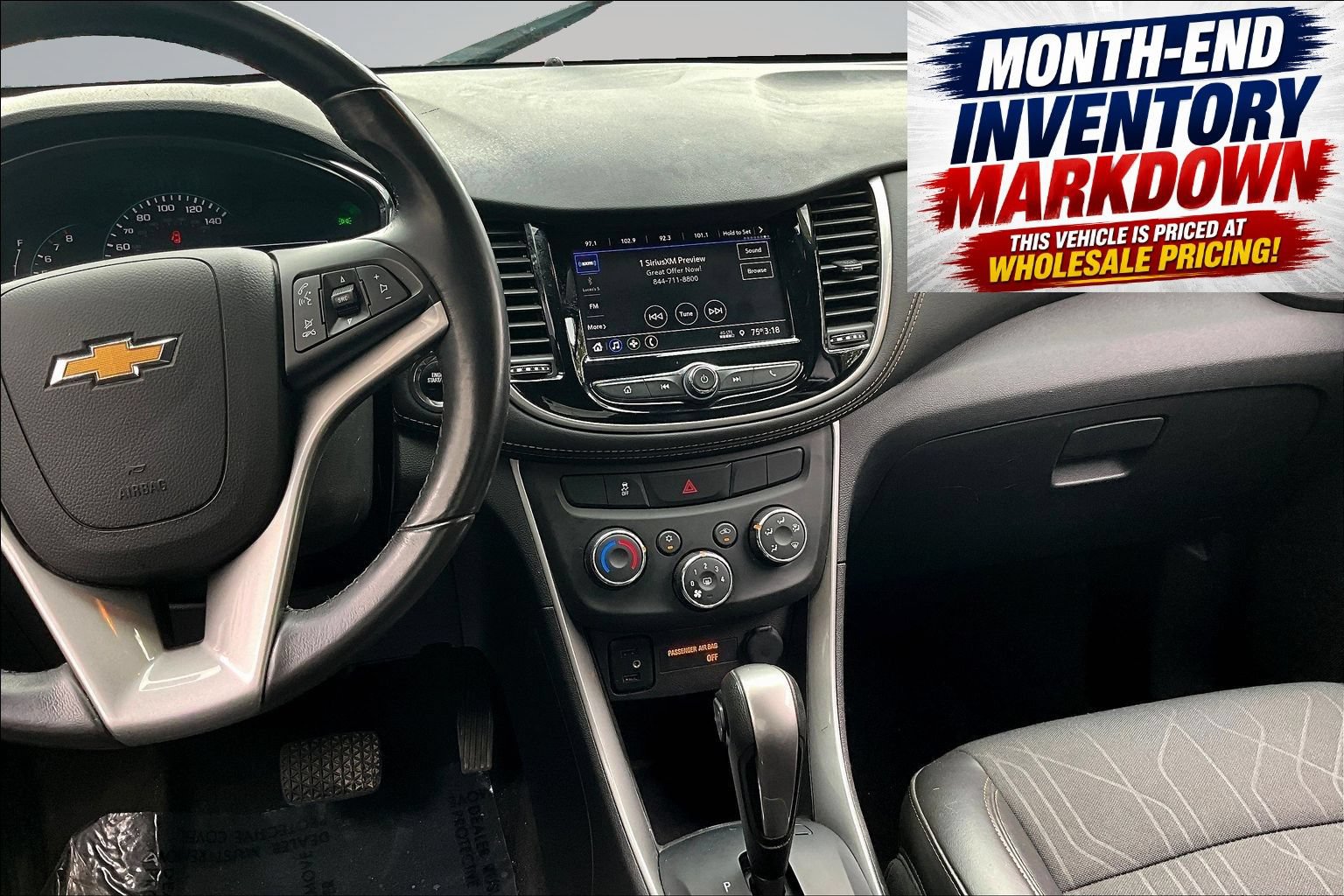 Used 2022 Chevrolet Trax LT w/ Driver Confidence Package AWD/4WD image 9