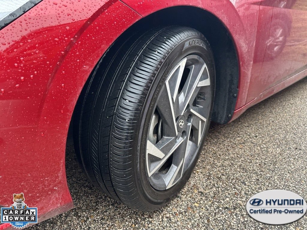 Used 2025 Hyundai Elantra SEL FWD image 10