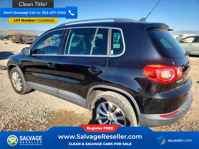 Used 2011 Volkswagen Tiguan SE FWD image 3