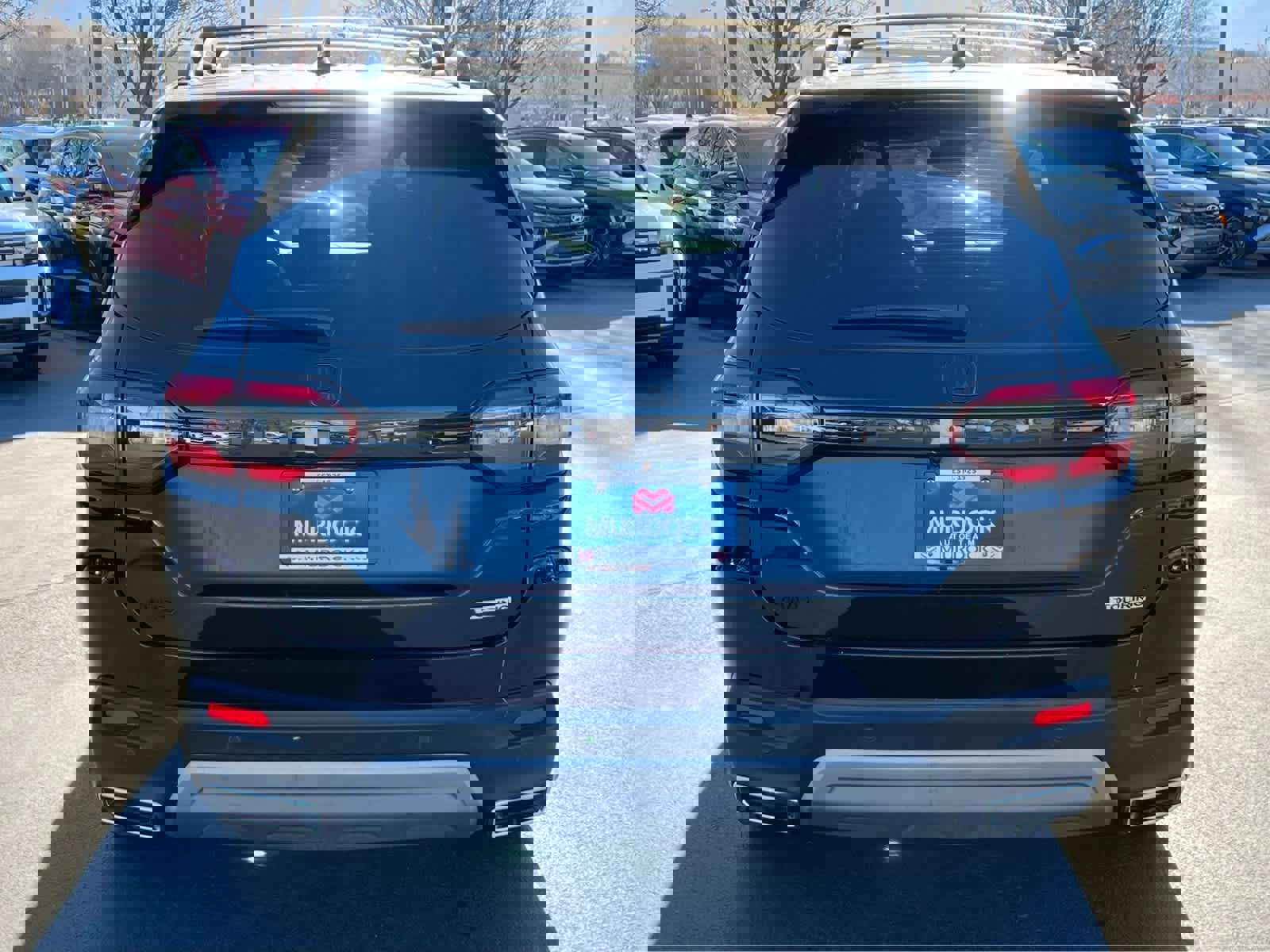 Used 2023 Honda Pilot Touring image 9