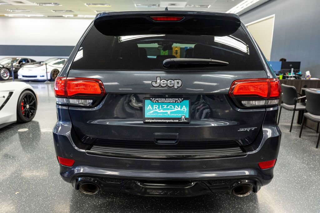 Used 2015 Jeep Grand Cherokee SRT w/ Trailer Tow Group IV AWD/4WD image 7