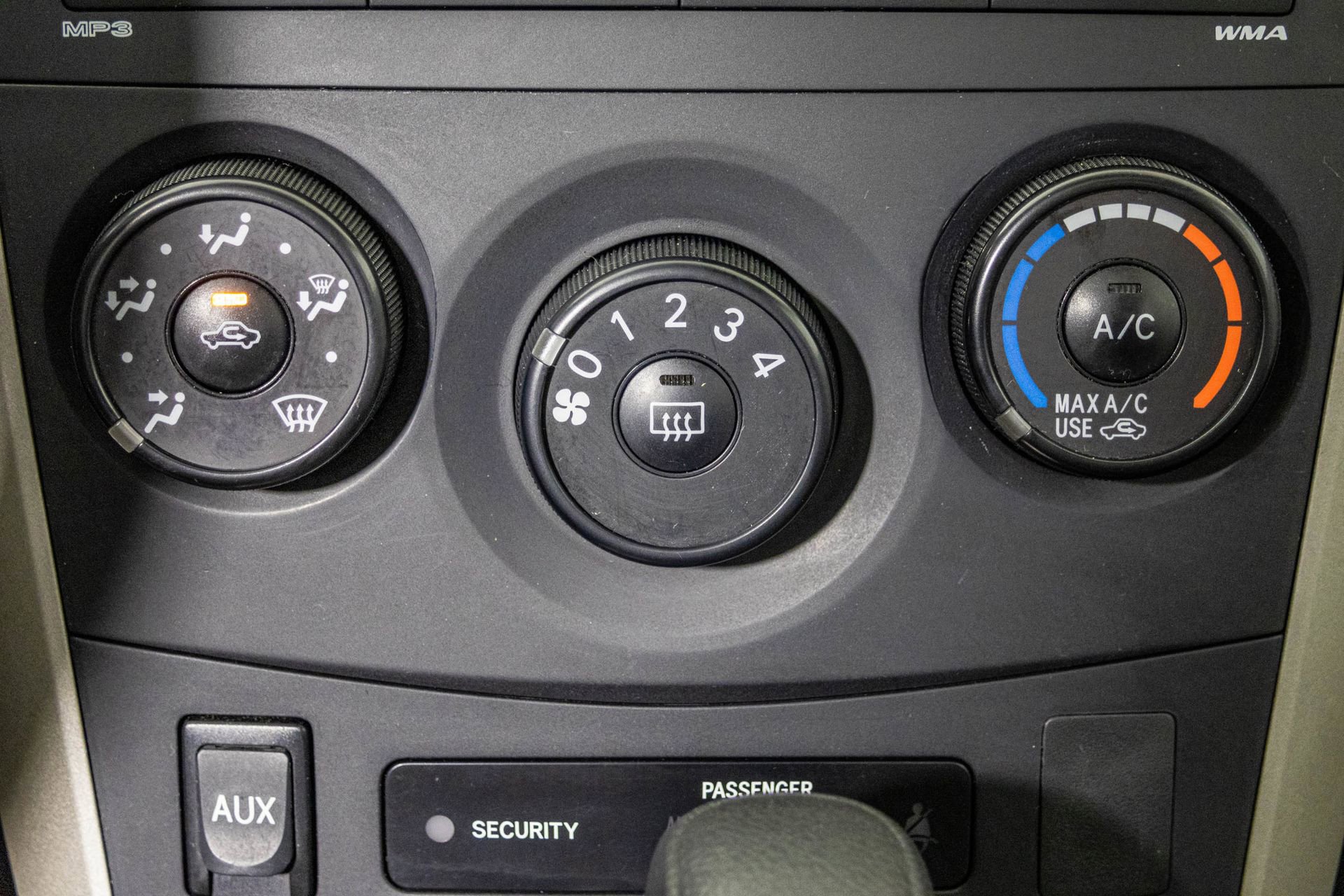 Used 2009 Toyota Corolla LE FWD image 24