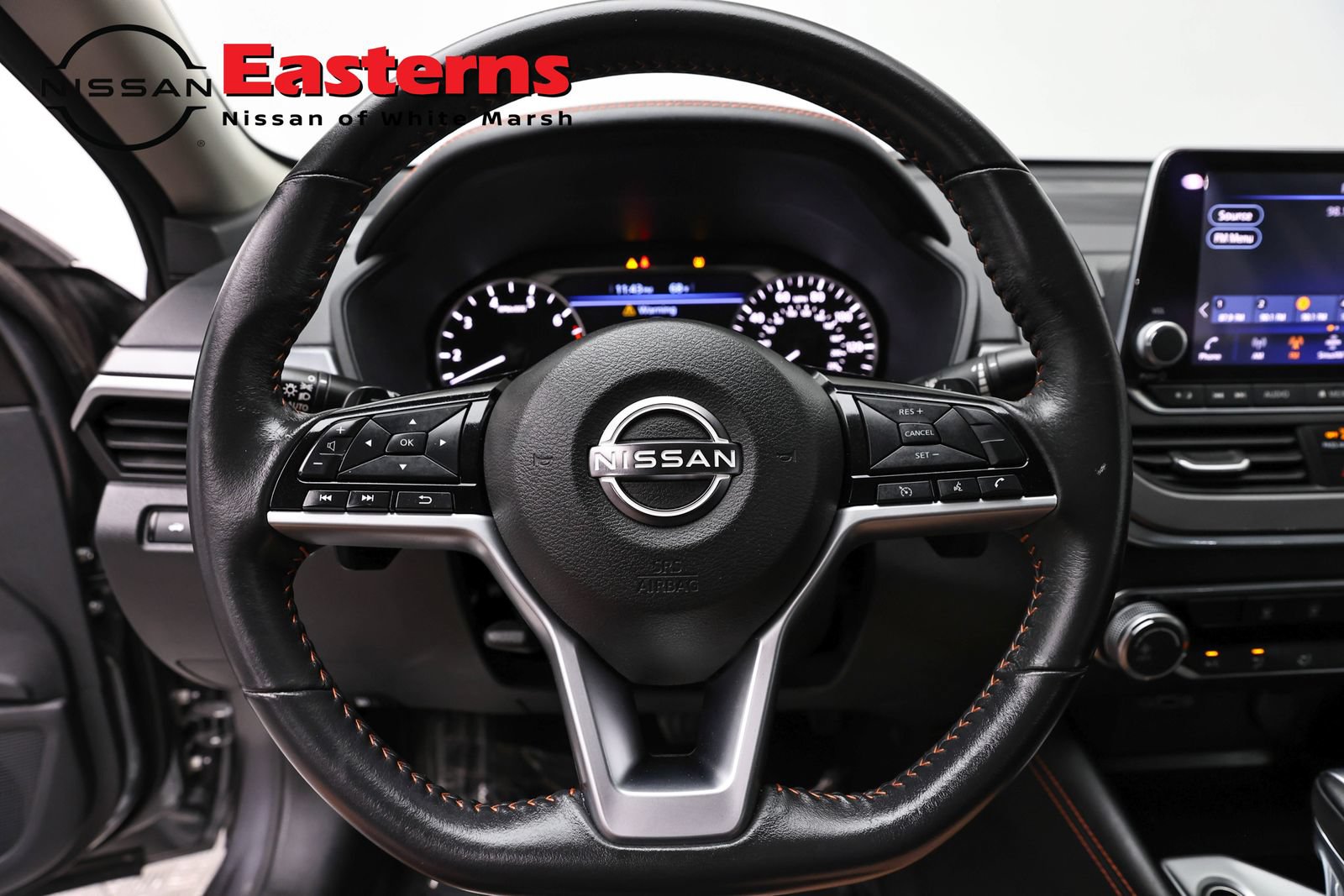 Used 2023 Nissan Altima 2.5 SR AWD/4WD image 10