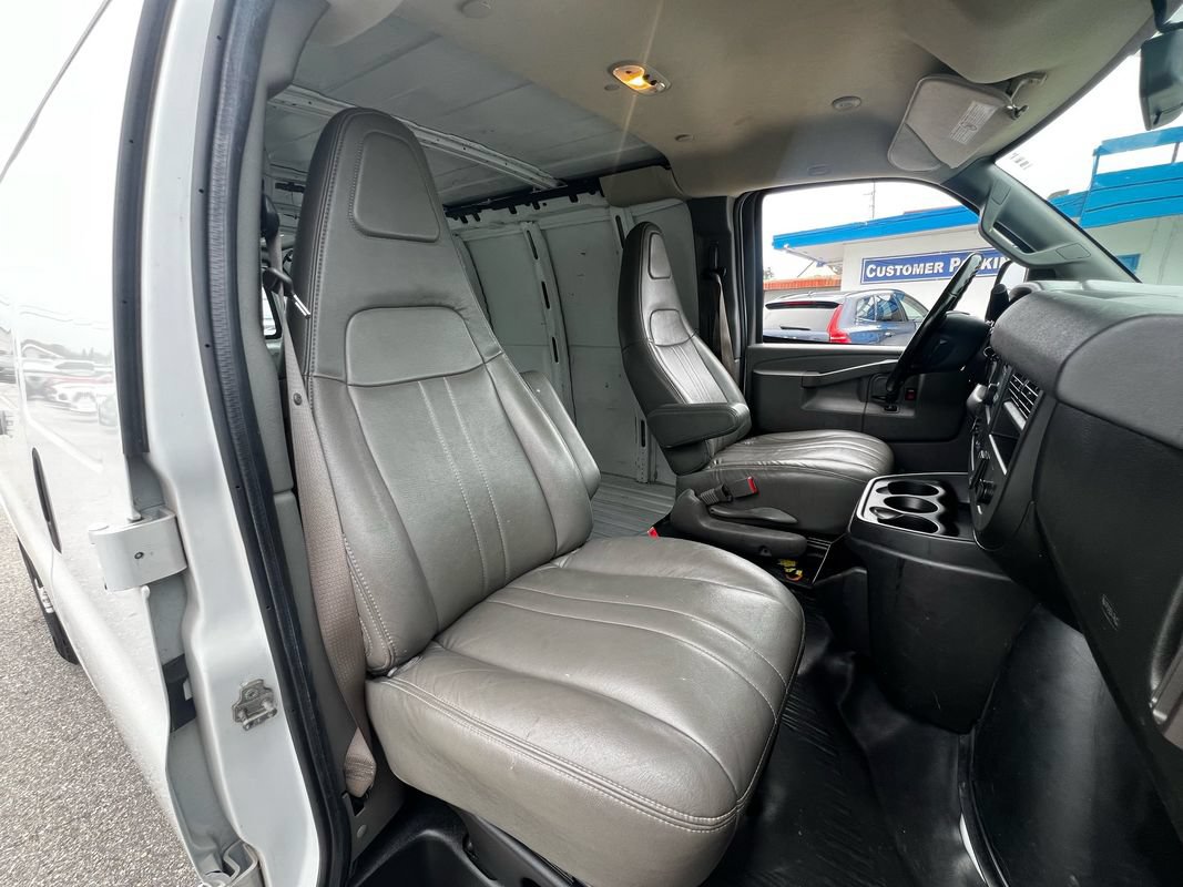 Used 2021 Chevrolet Express 2500 Extended w/ Driver Convenience Package RWD image 15