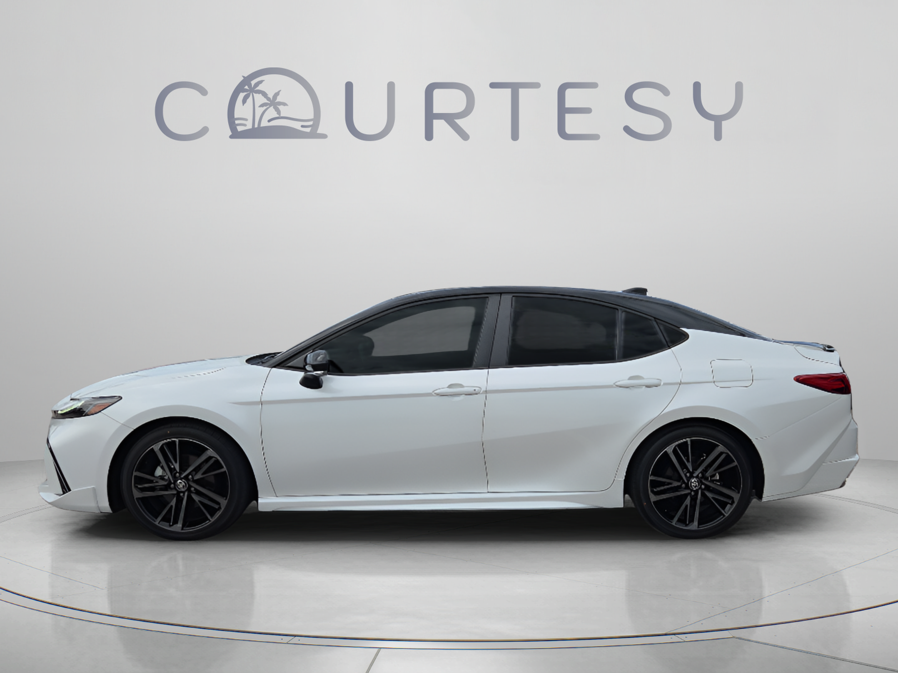 Certified 2025 Toyota Camry XSE FWD image 2