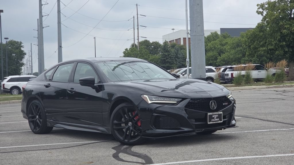 Used 2025 Acura TLX Type S AWD/4WD image 2