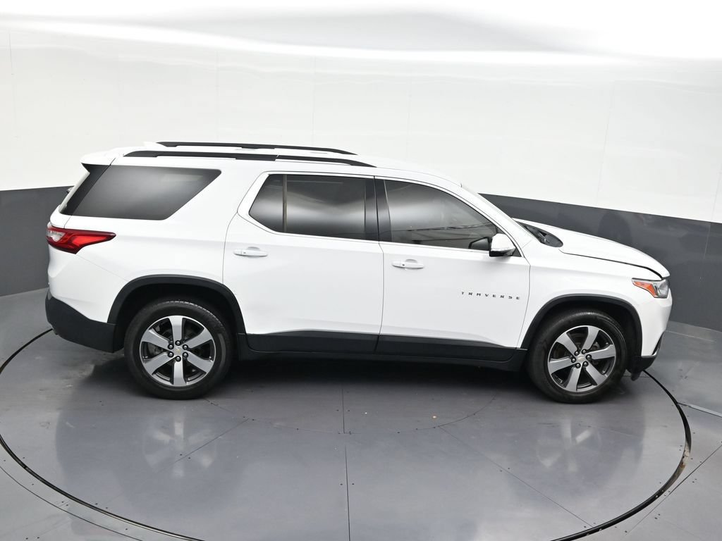 Used 2019 Chevrolet Traverse LT w/ LT Premium Package FWD image 23