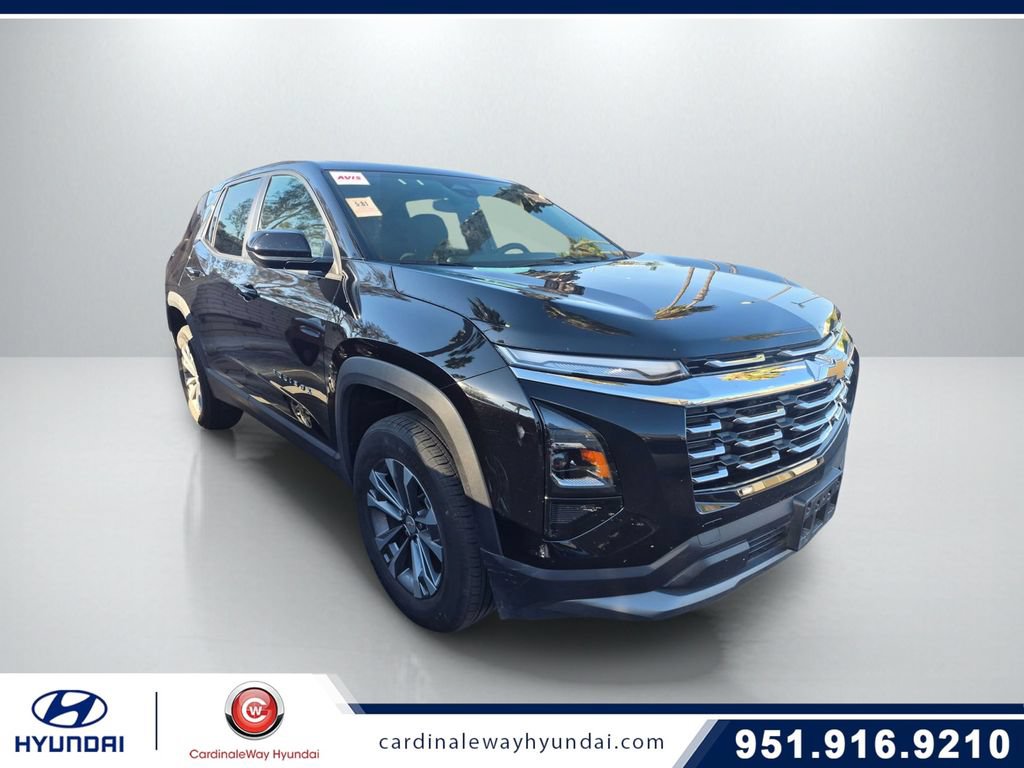 Used 2025 Chevrolet Equinox LT AWD/4WD image 1