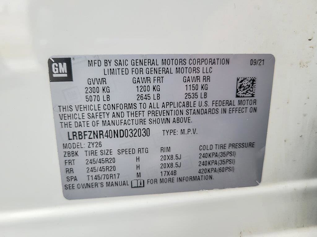 Certified 2022 Buick Envision Essence w/ Sport Touring Package image 32