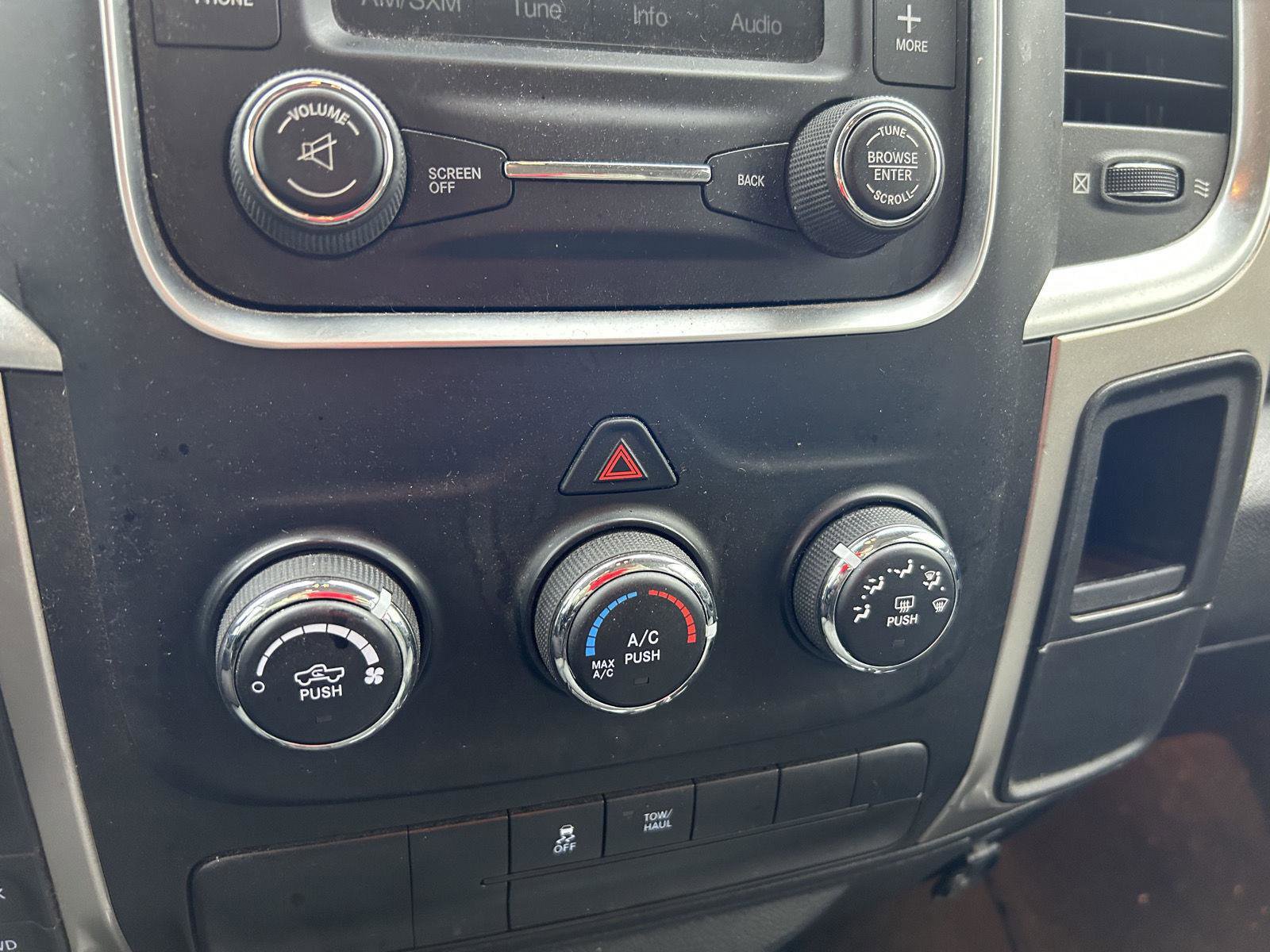 Used 2014 RAM 1500 Outdoorsman image 9