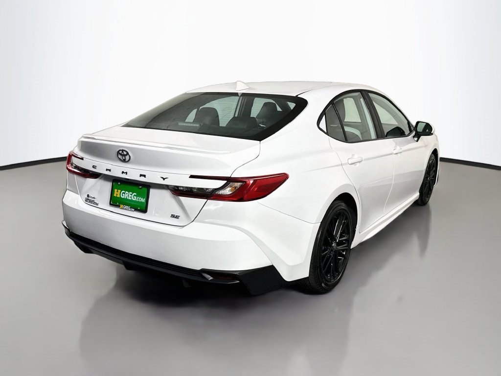 Used 2025 Toyota Camry SE FWD image 10