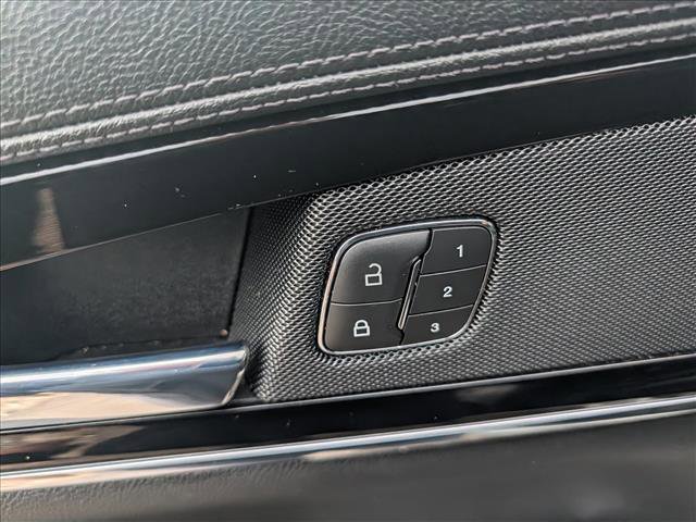 Used 2023 Lincoln Nautilus AWD w/ Premium Package image 29