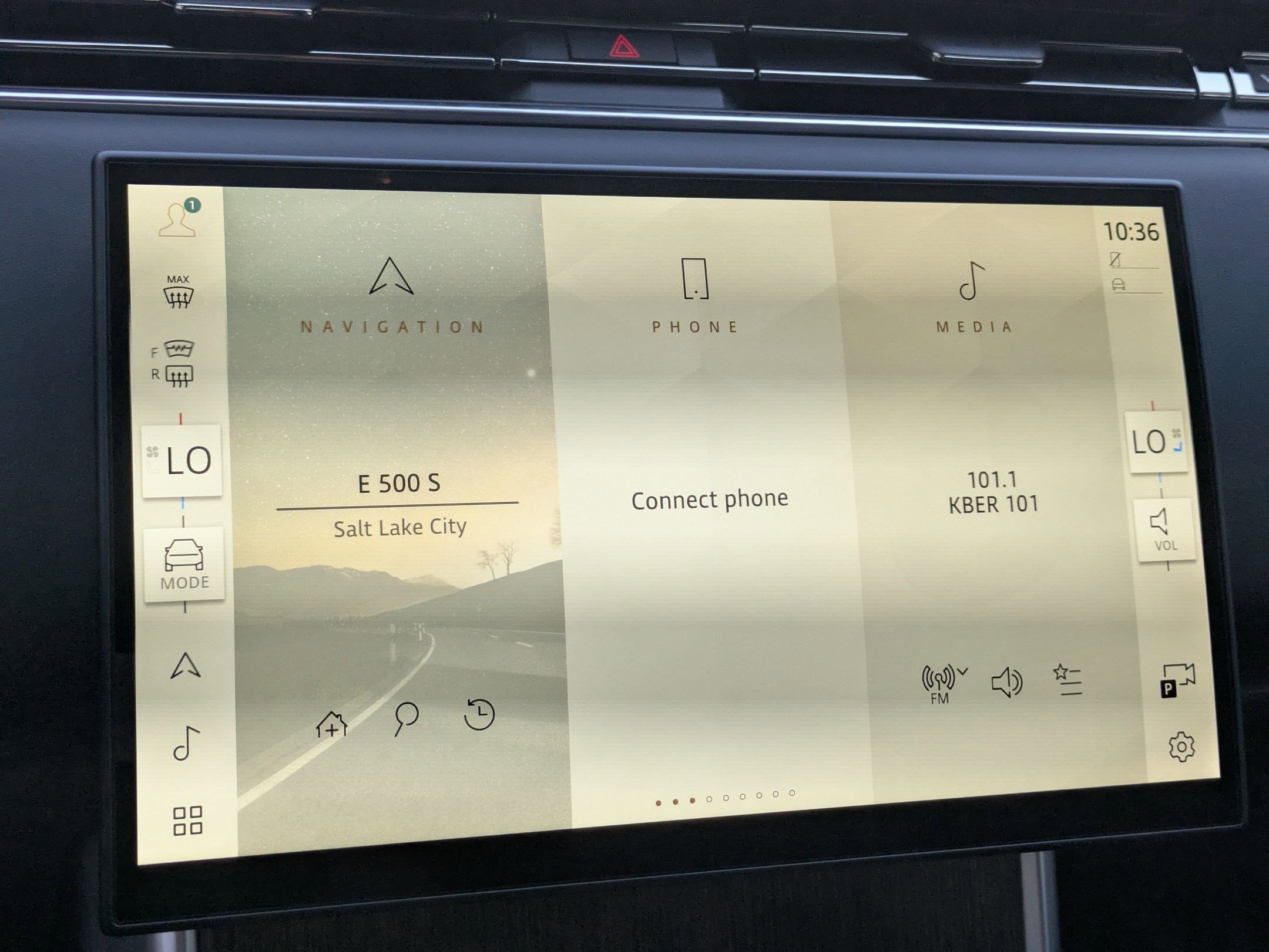 New 2025 Land Rover Range Rover Long Wheelbase SE image 20