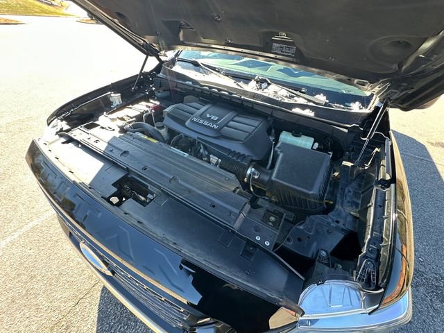 Used 2021 Nissan Titan SV w/ SV Convenience Package image 31