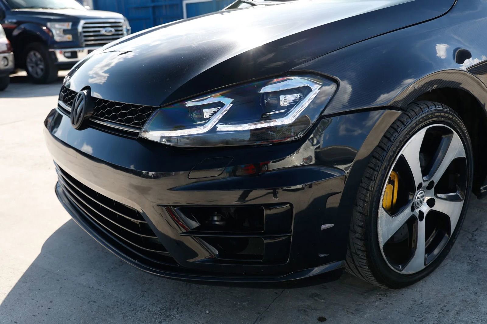 Used 2017 Volkswagen GTI Sport image 23