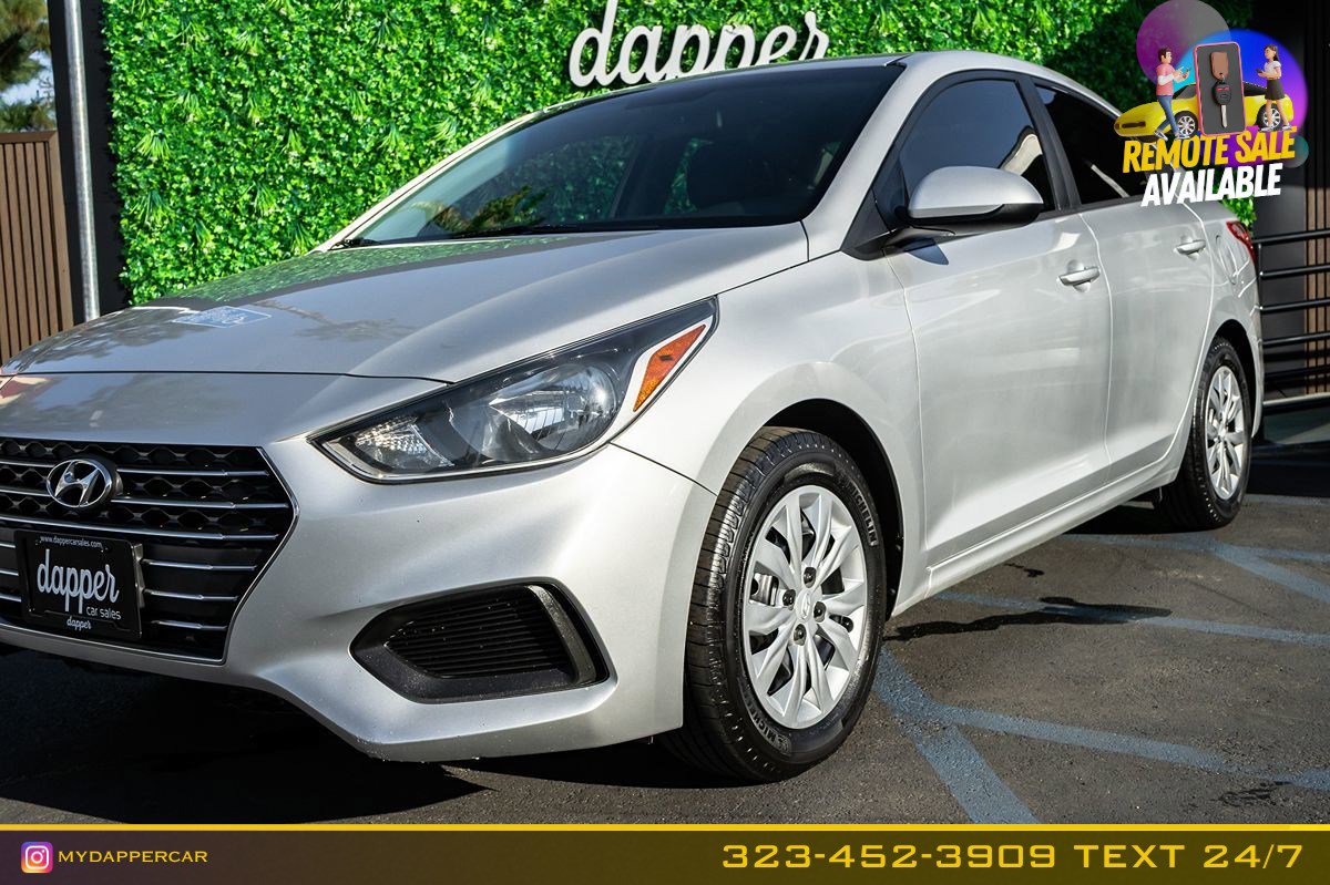 Used 2019 Hyundai Accent SE image 2