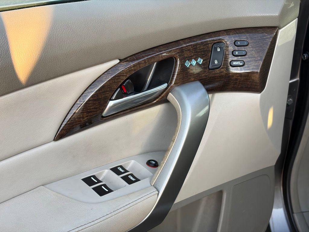 Used 2011 Acura MDX image 12