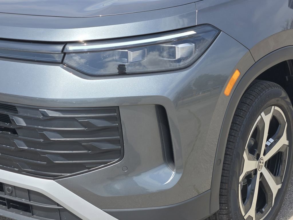 New 2026 Volkswagen Tiguan SE AWD/4WD image 6