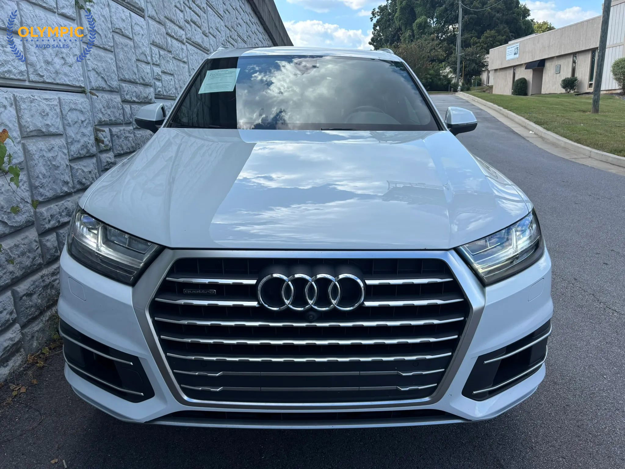 Used 2017 Audi Q7 3.0T Premium Plus image 2