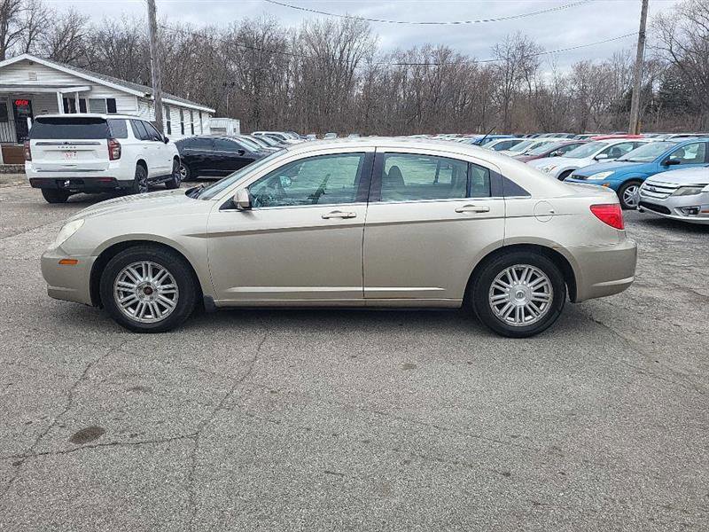 Used 2009 Chrysler Sebring Touring image 8