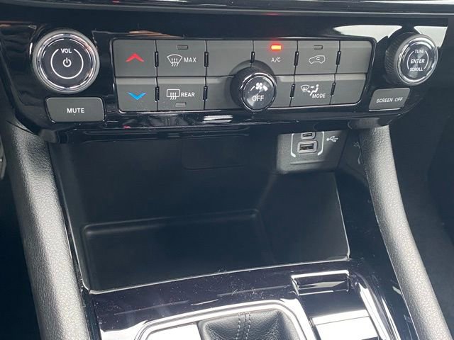 New 2026 Jeep Compass Latitude AWD/4WD image 21