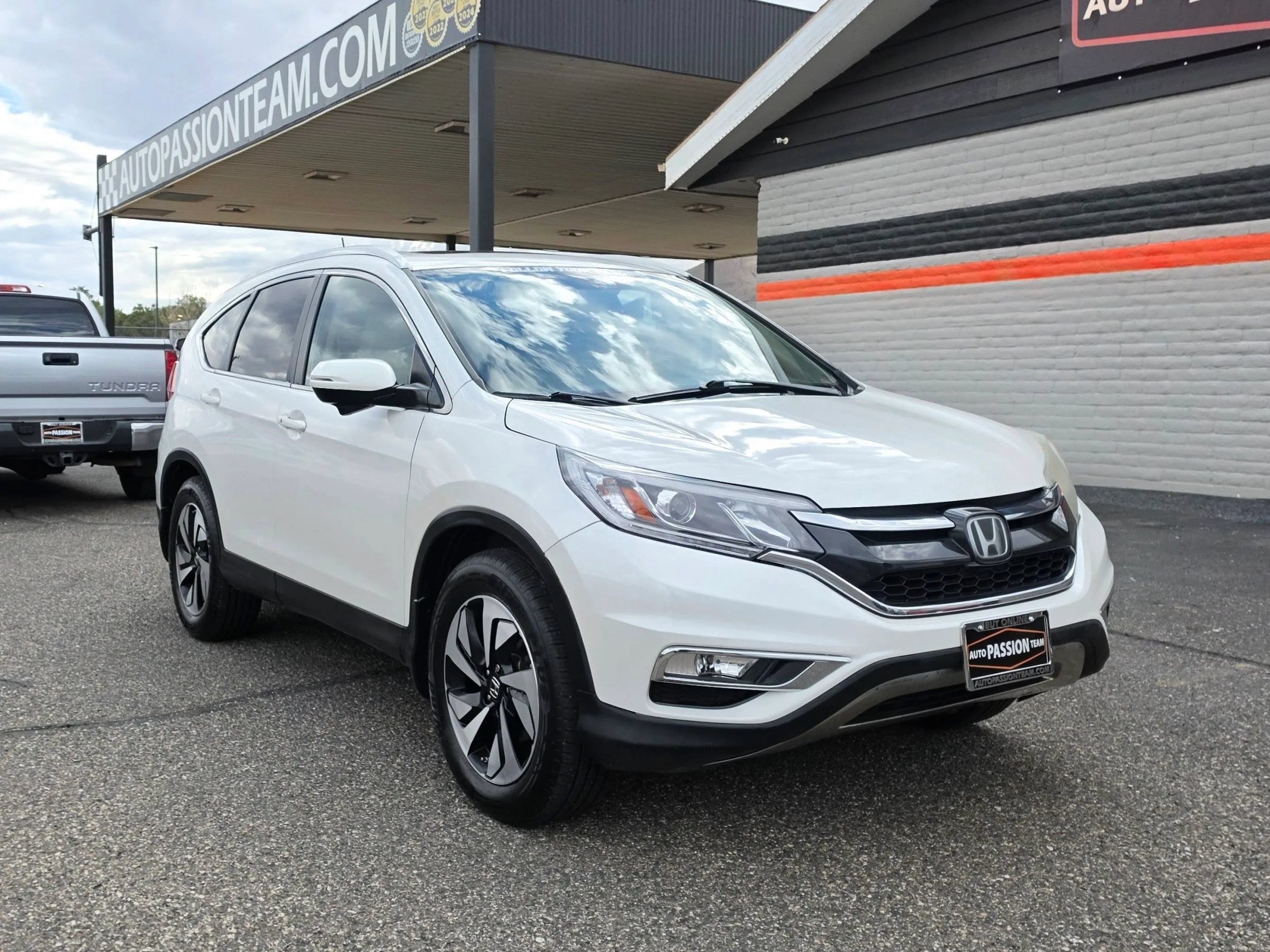 Used 2015 Honda CR-V Touring image 7