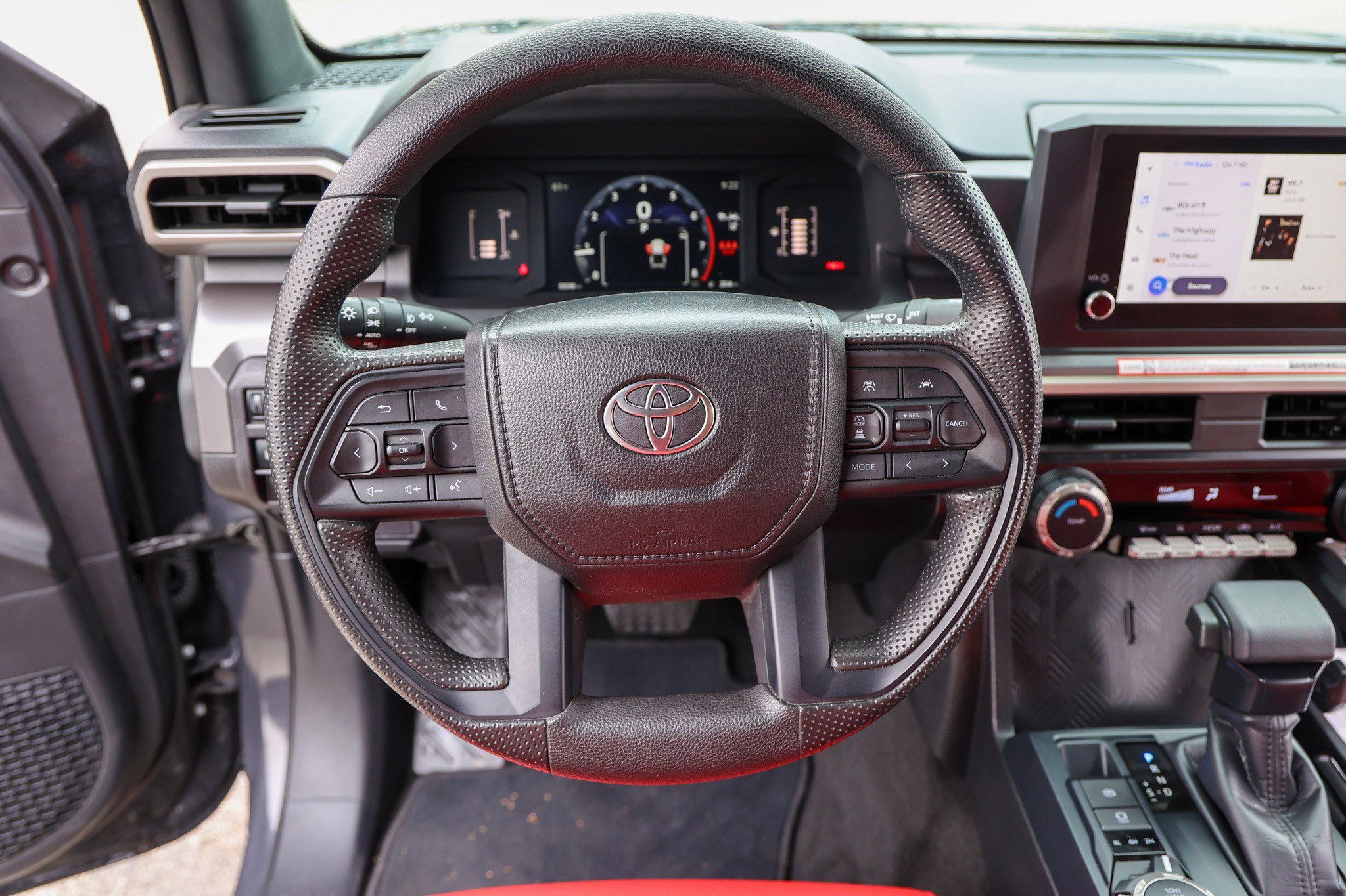 Certified 2025 Toyota Tacoma SR5 image 47