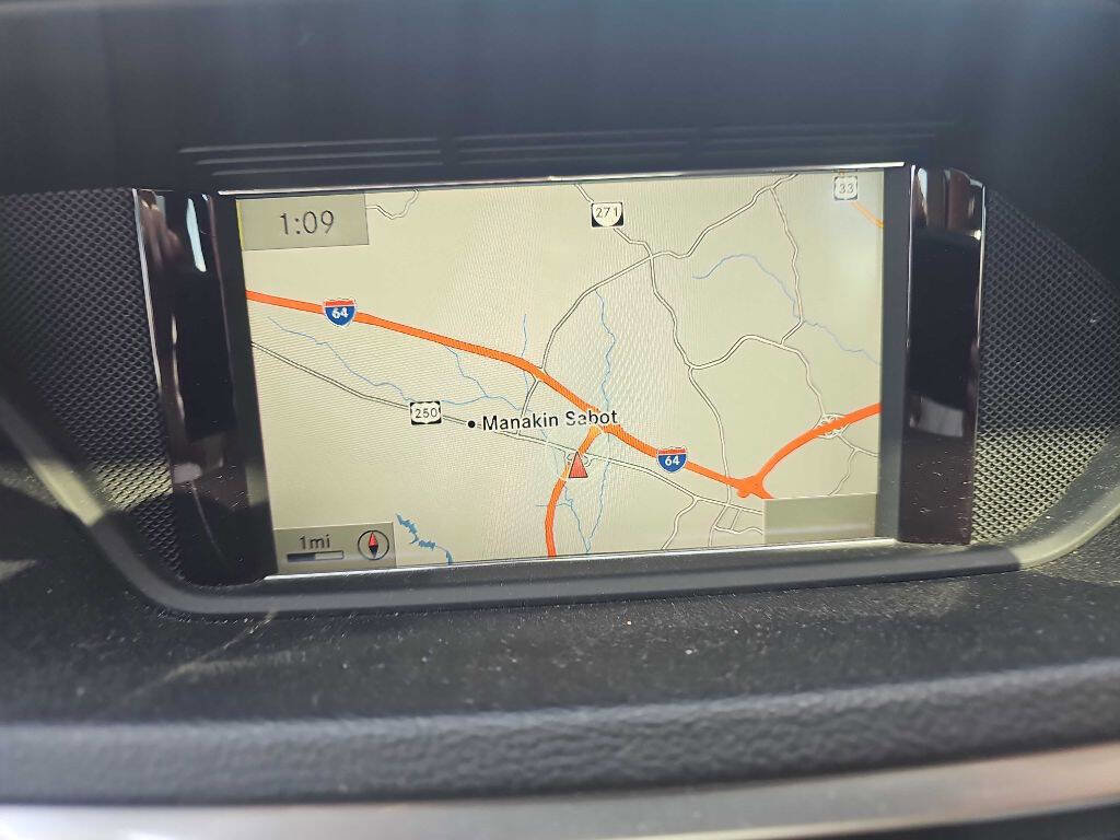 Used 2013 Mercedes-Benz E 350 4MATIC Sedan image 16