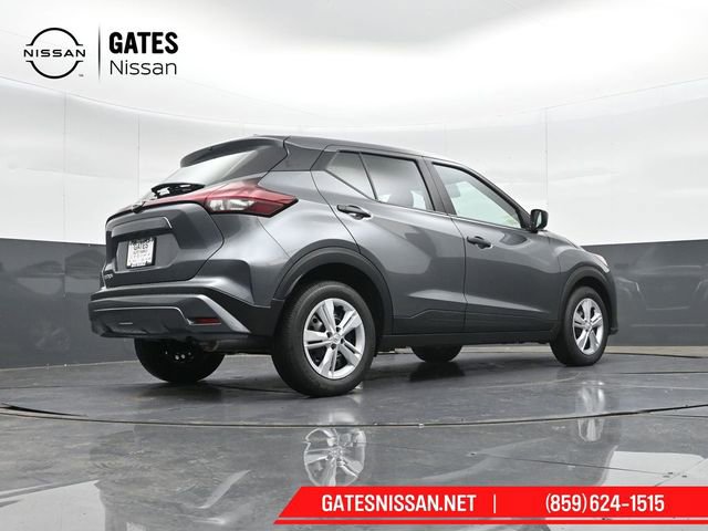 Used 2025 Nissan Kicks Play S image 40