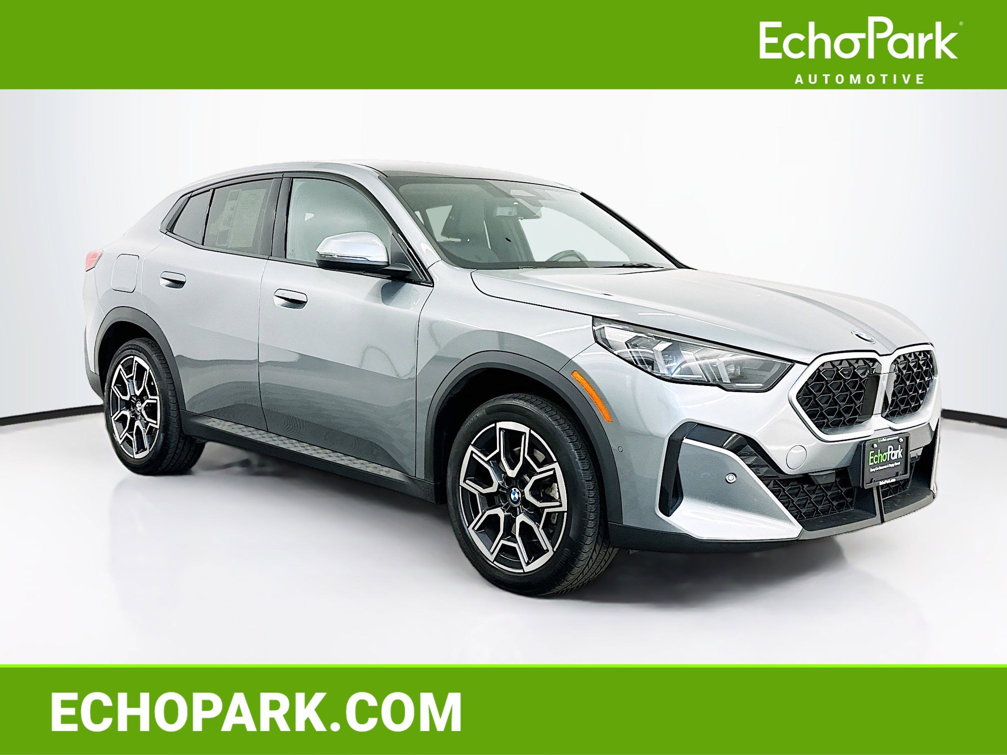 Used 2025 BMW X2 xDrive28i image 1