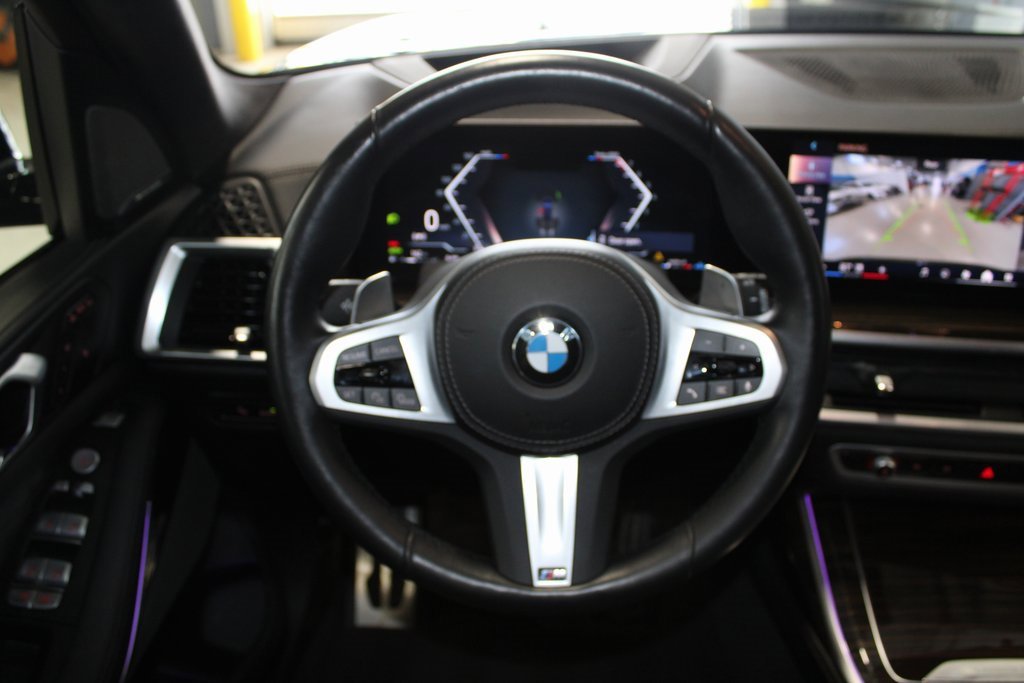 Used 2024 BMW X7 xDrive40i w/ M Sport Package image 27