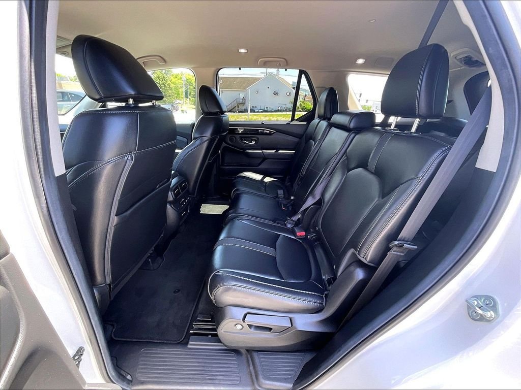 Used 2025 Honda Pilot EX-L image 15