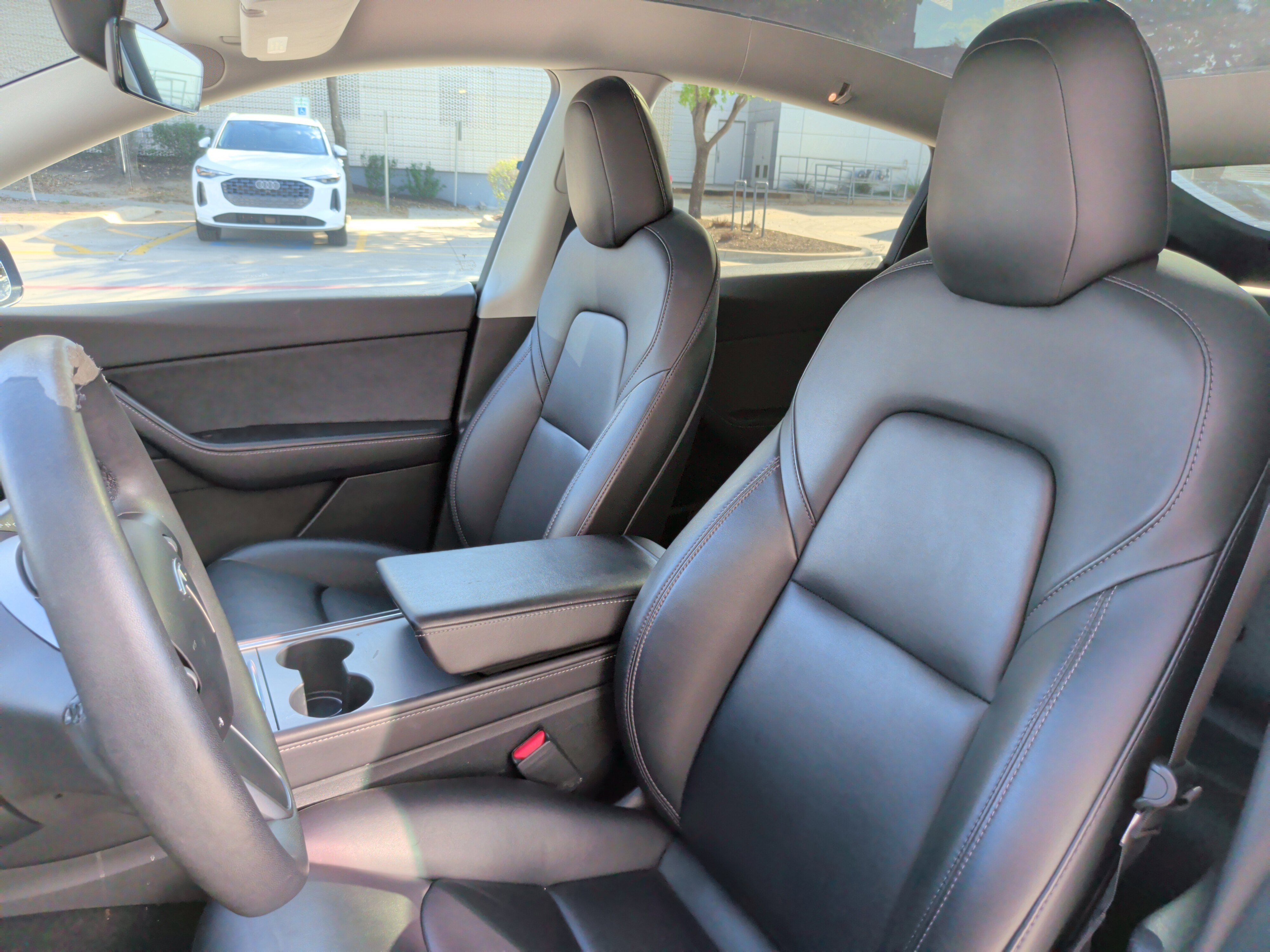 Used 2022 Tesla Model Y Performance image 18