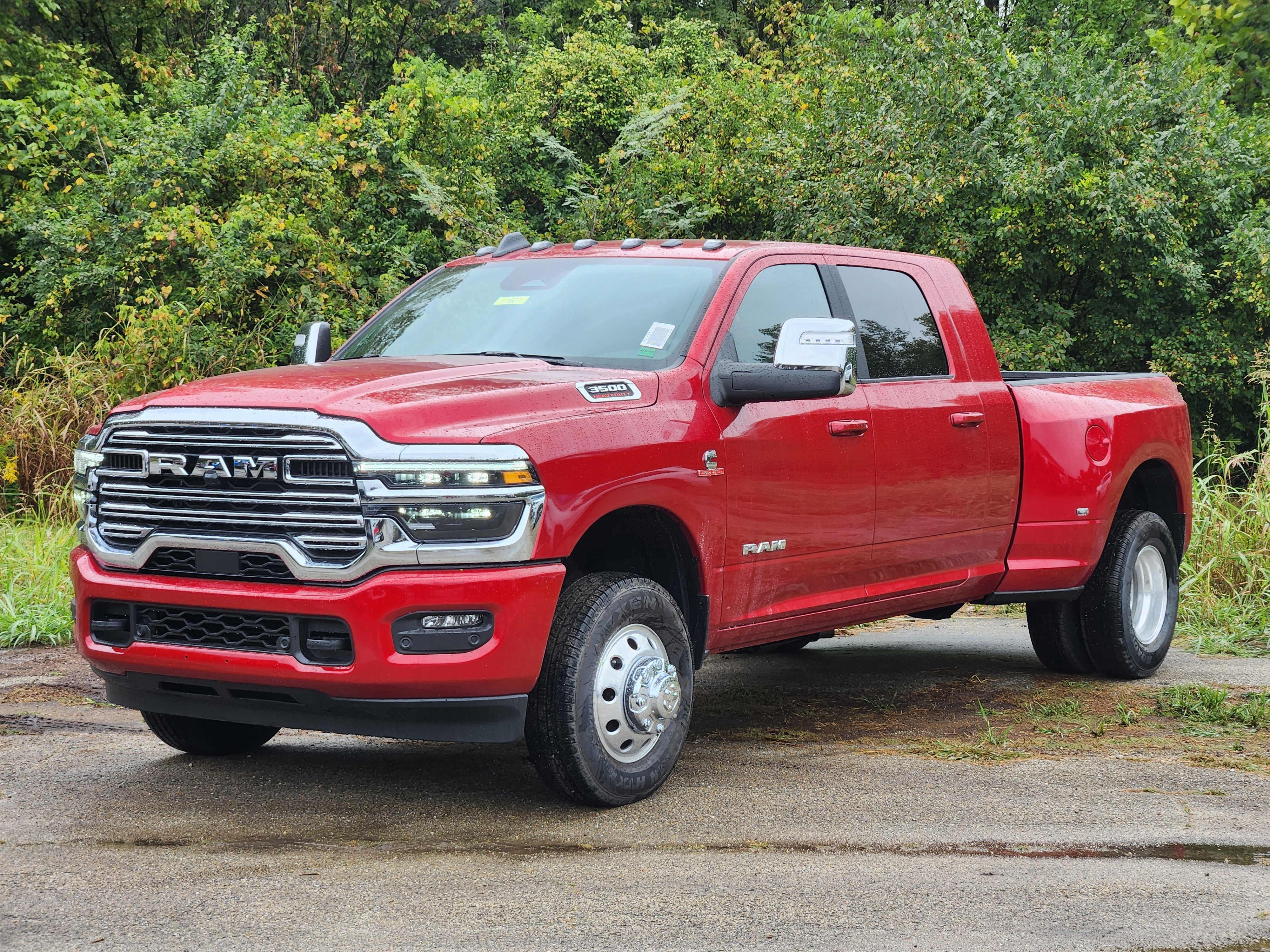New 2026 RAM 3500 Laramie w/ Max Tow Package image 12