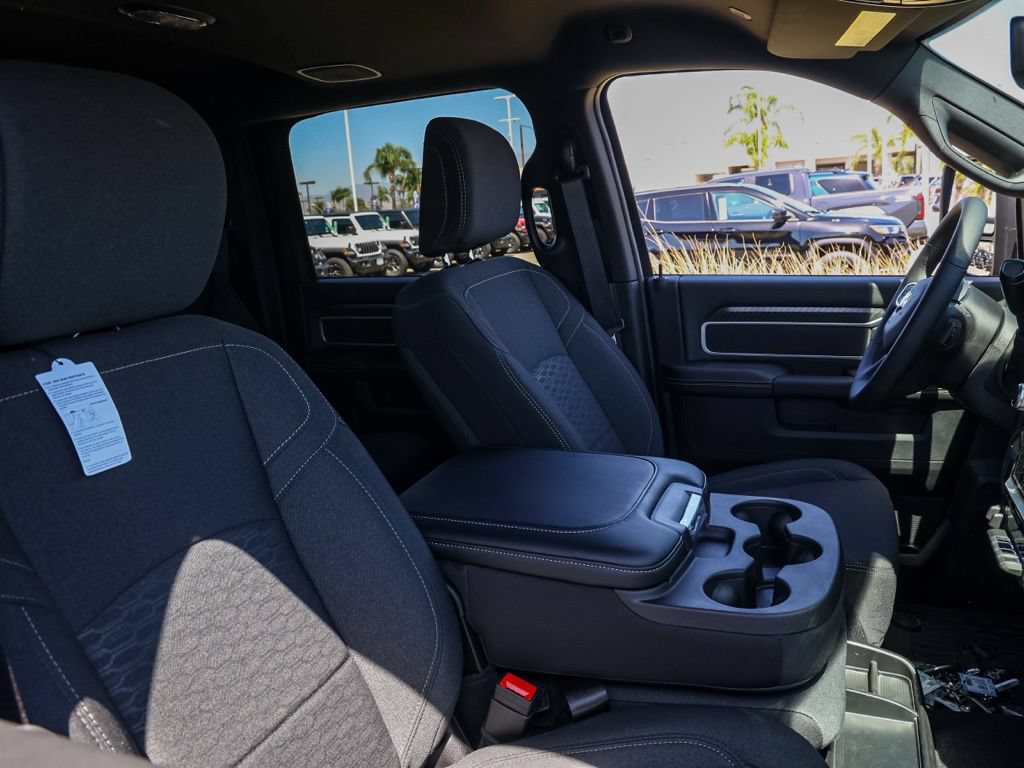 New 2026 RAM 3500 Big Horn AWD/4WD image 20