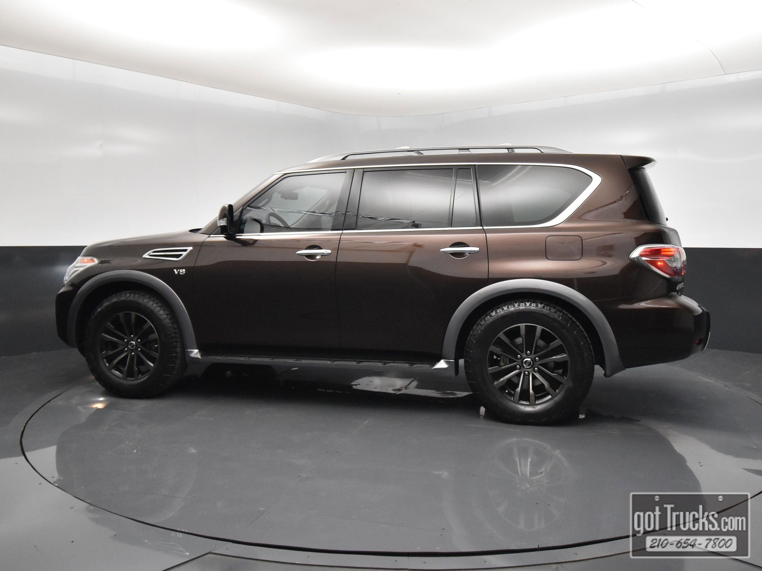 Used 2018 Nissan Armada Platinum w/ Captain Seat Package RWD image 3