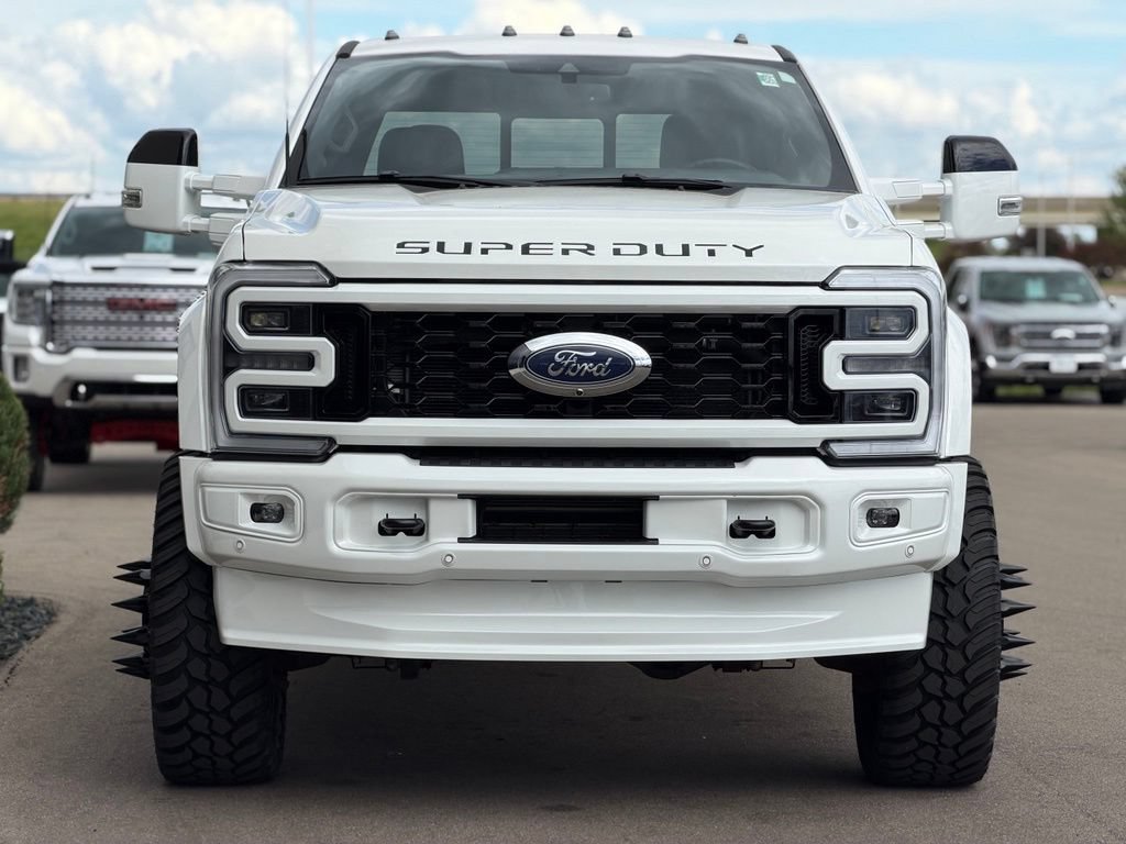 Used 2025 Ford F450 Platinum w/ FX4 Off-Road Package AWD/4WD image 6