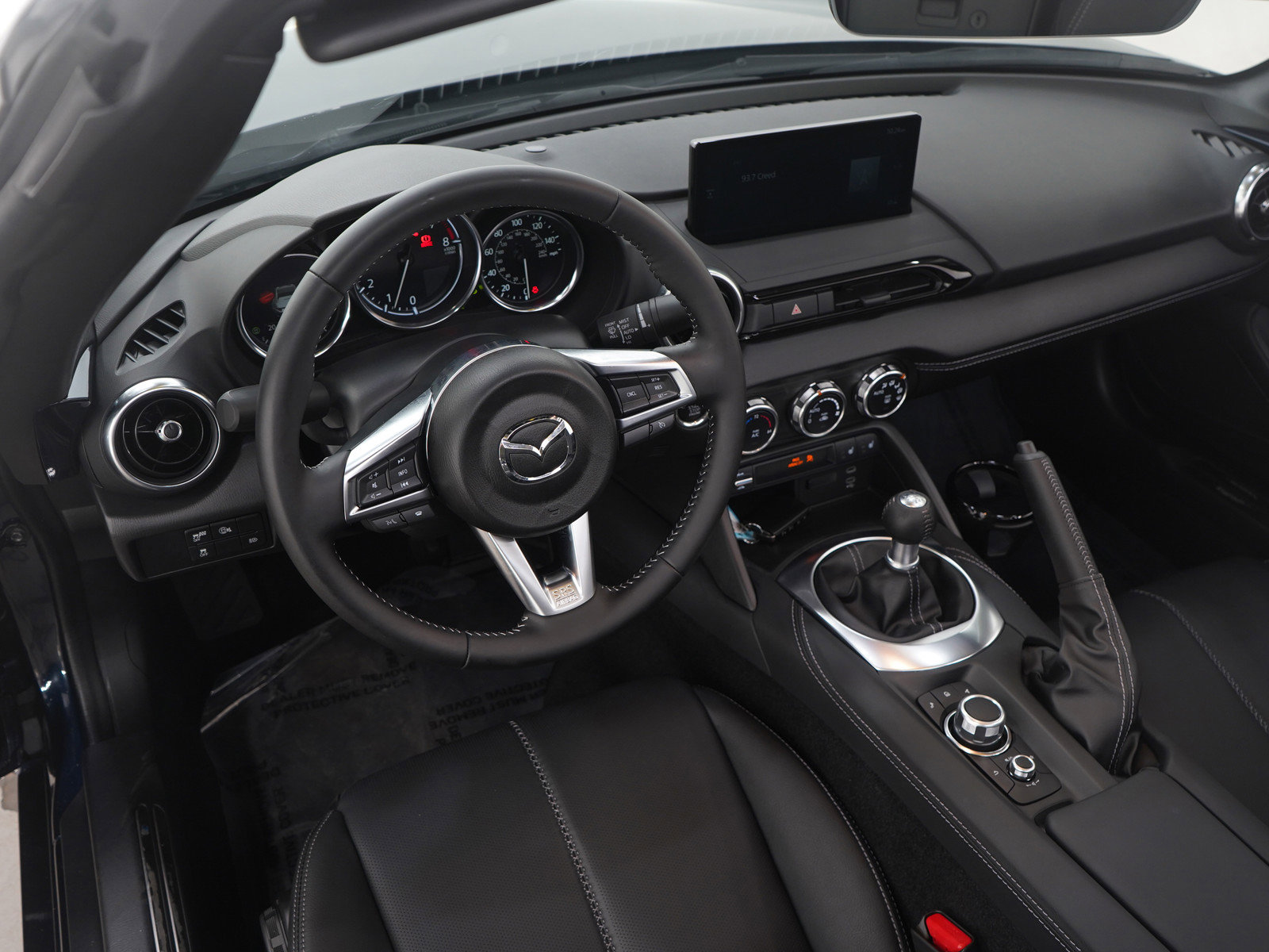 Used 2025 MAZDA MX-5 Miata RF Grand Touring RWD image 21