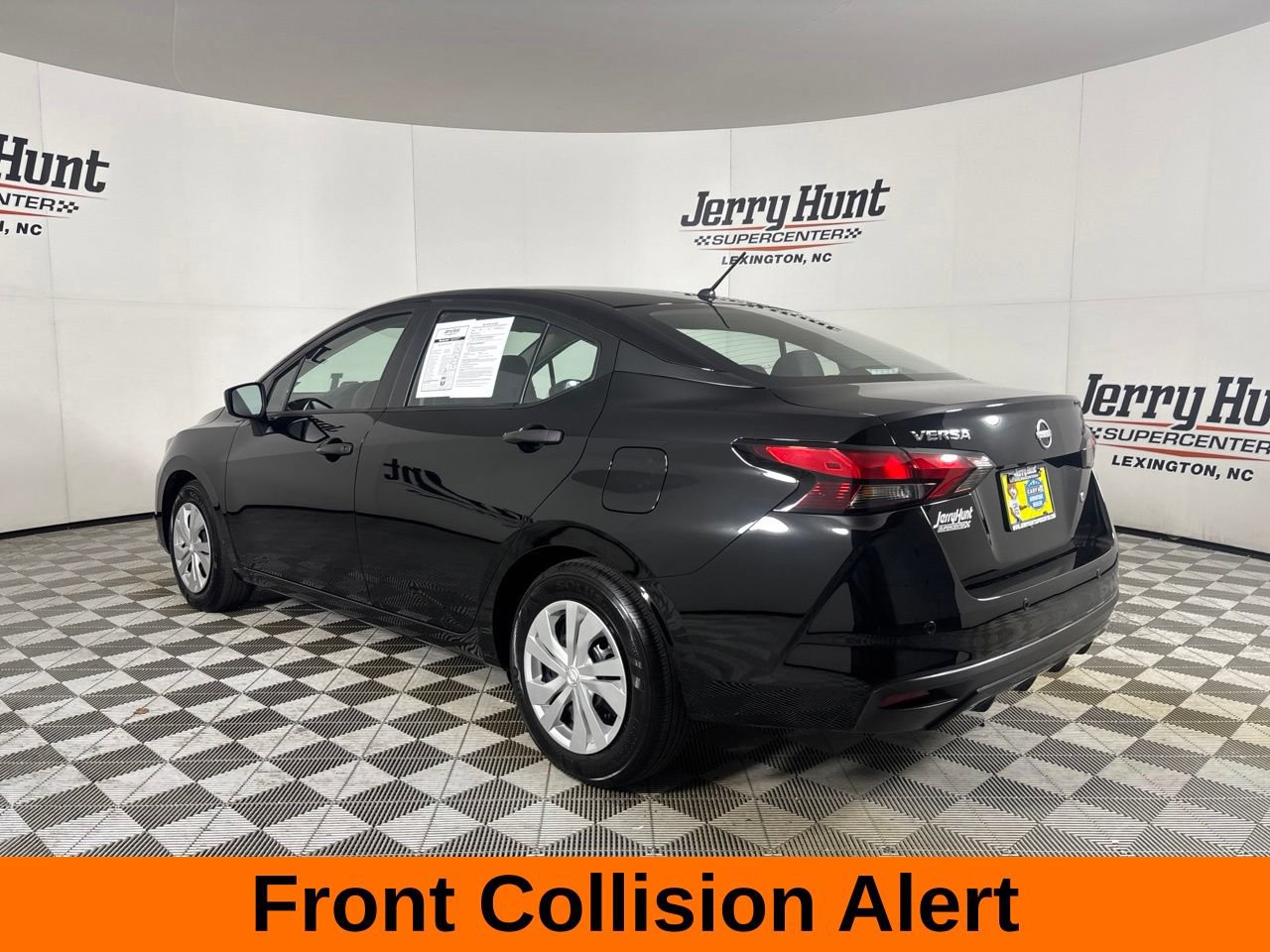Used 2025 Nissan Versa S w/ Trunk Package FWD image 9