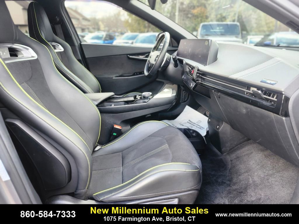 Used 2024 Kia EV6 GT image 11