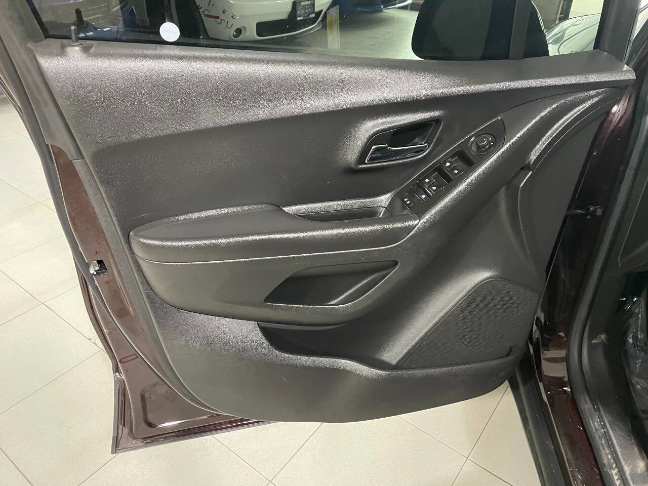 Used 2020 Chevrolet Trax LT image 15