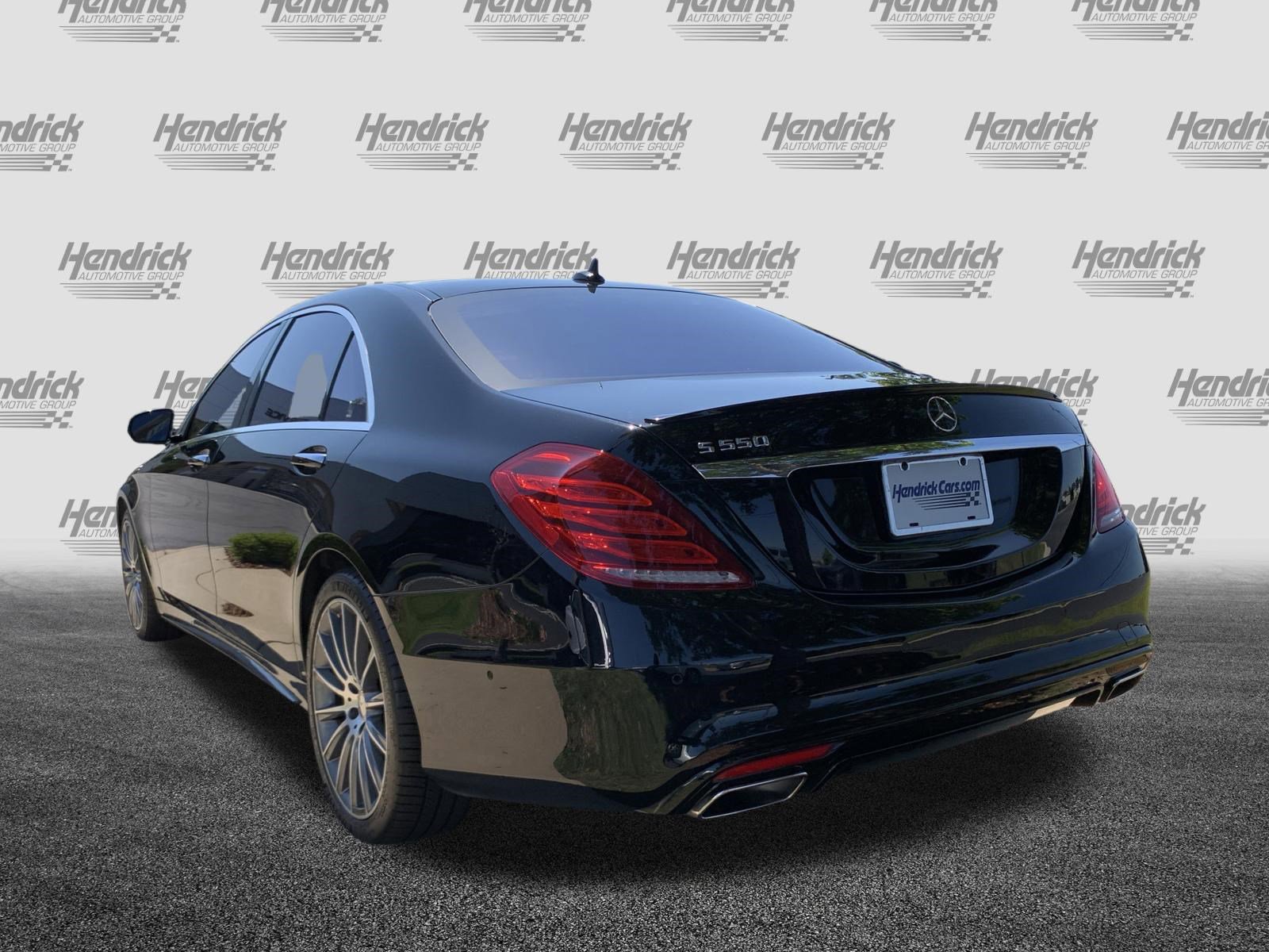 Used 2016 Mercedes-Benz S 550 Sedan image 8