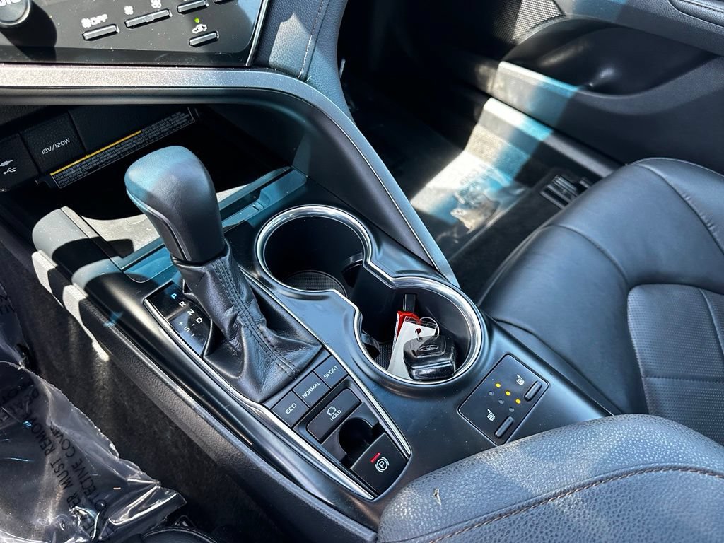 Used 2019 Toyota Camry XLE w/ Driver Assist Package FWD image 22
