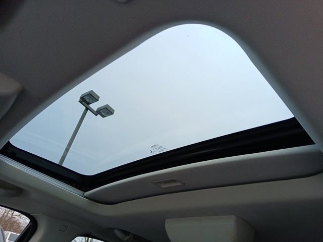 Used 2019 Dodge Journey GT w/ Nav & Sun Group image 17