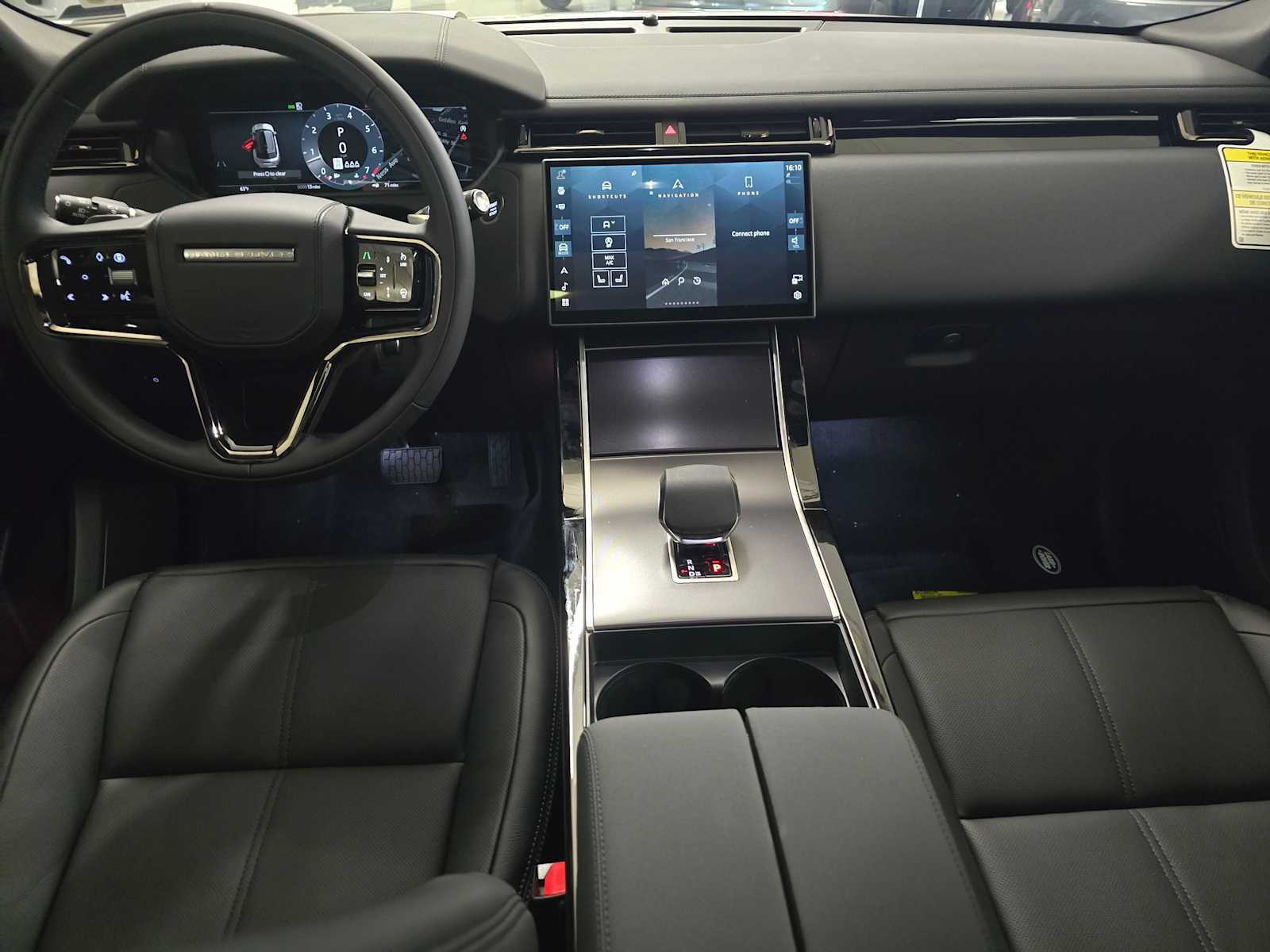 New 2026 Land Rover Range Rover Velar Dynamic SE image 18